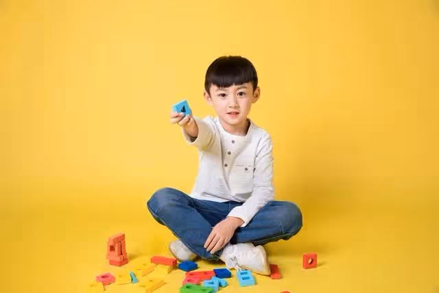 我懷孕了,大侄子對著我的肚子滿臉期待:你一定要是弟弟啊