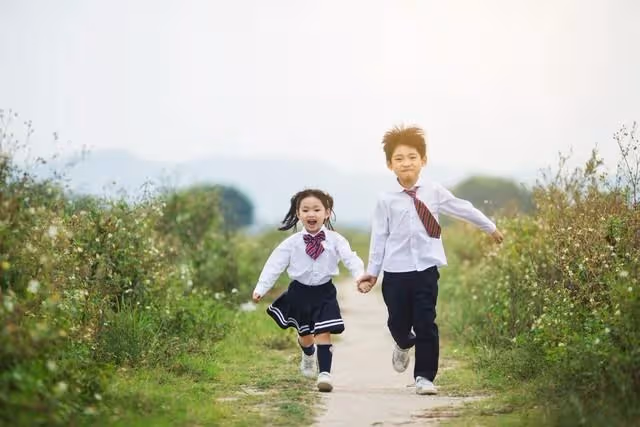 我懷孕了,大侄子對著我的肚子滿臉期待:你一定要是弟弟啊