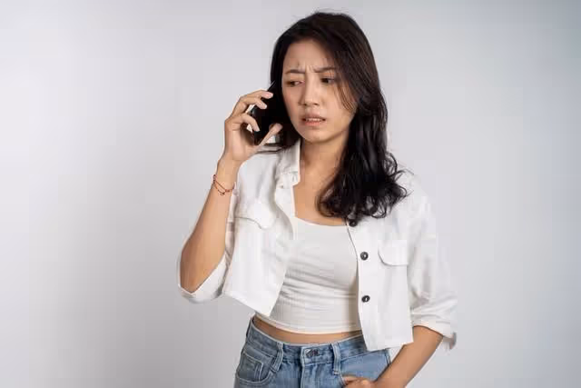 女兒對爸爸說:你媽死不死跟我無關,我叫她奶奶她也活不過來