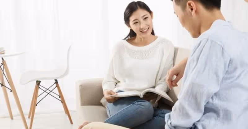 我考上公務員後，我媽讓我離婚另娶，我老婆果斷凍結了我媽的卡