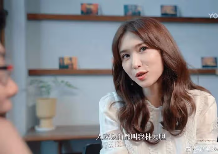 林志玲被蔡康永問哭，48歲的她依然很美，主動求婚的被叫林大膽