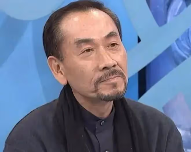 噩耗!鄭伊健御用配音李香生去世,患癌後骨瘦如柴,最後露面曝光
