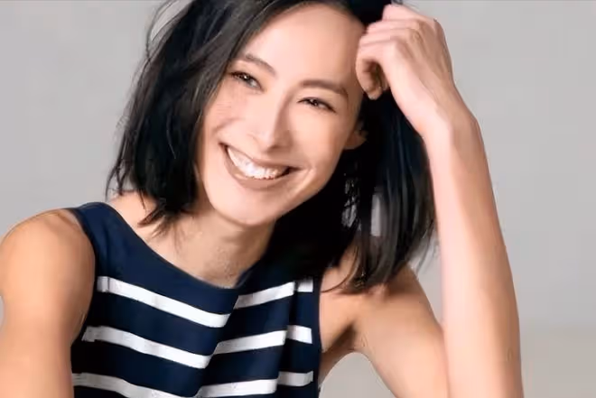 把三子送回李家！梁洛施選擇皈依佛門，往後餘生各自珍重
