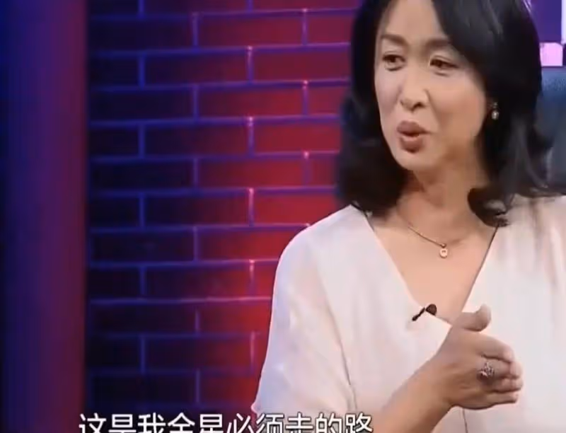 最後一天當男人的金星,在醫院接受採訪,變身手術為什麼不打麻藥