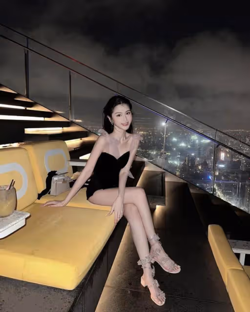 恭喜!香港上位男星宣布求婚成功!大曬與網紅空姐女友蜜照:我娶了愛情