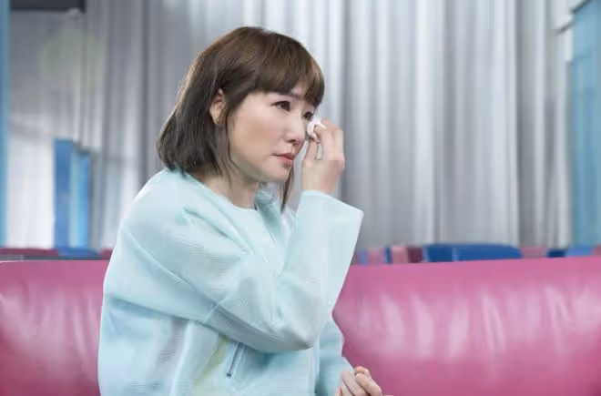 突發!香港男演員內地離世終年59歲!藝人好友大感震驚、哭成淚人!