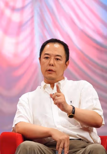 鐵三角西安演話劇,張國立諷刺張鐵林國籍問題,張鐵林當場生氣了