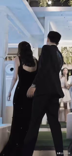 王子奇演的辛旗簡直是男德天花板,不愧是網友一致好評的五月男友
