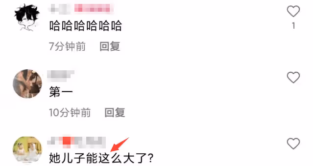 馮紹峰兒子這麼大了?4歲想想身高超穎寶腰部,拒絕媽媽牽手摸頭