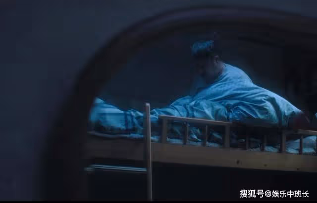 《熟年》20年夫妻睡上下鋪?在現實面前,再深的愛情也會處成兄弟