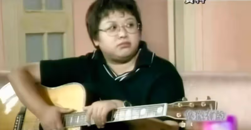 張越：紮根電視27年，退休後演話劇，57歲未婚，如今與狗狗相伴