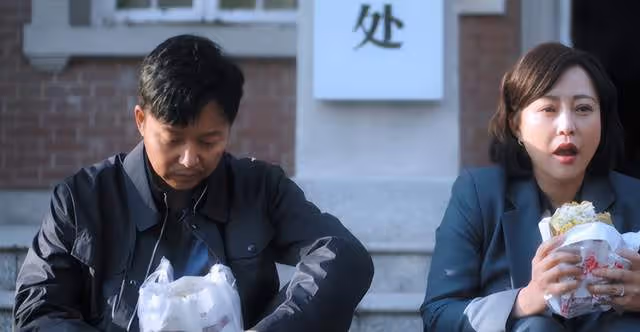 郝蕾怕請不到張國強來客串《熟年》,宋丹丹一個電話分分鐘搞定