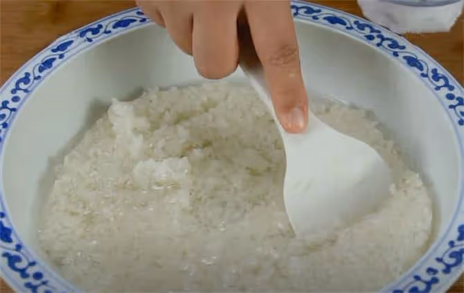 糯米別再包粽子了，加一把紅糖，簡單解饞，比吃肉還香