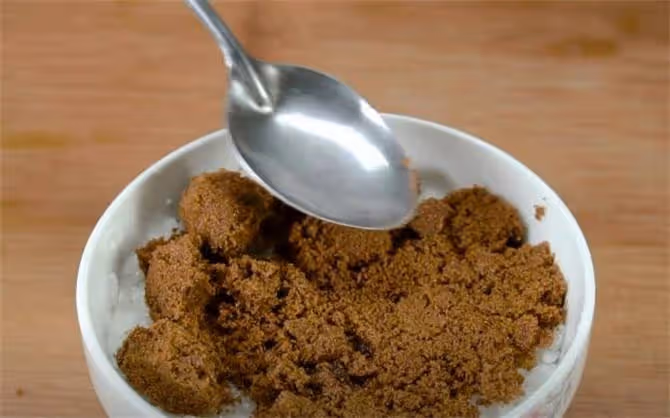 糯米別再包粽子了，加一把紅糖，簡單解饞，比吃肉還香