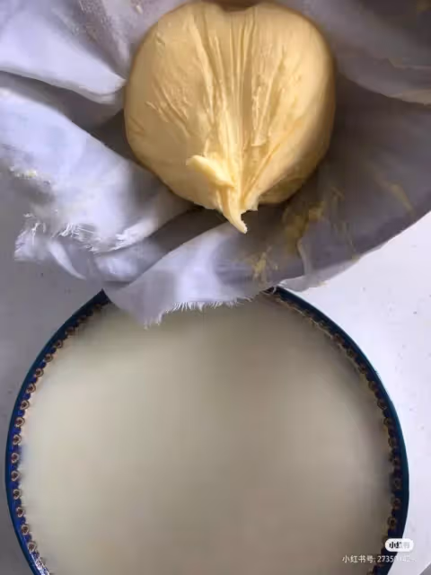 Whipping Cream變豆腐渣千萬不要丟！可以拿來這樣做！（內有保存淡奶油方法）