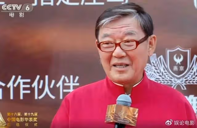 戲骨李立群感染新冠住院,無法參加新片路演,抽血稱吸血笑噴了