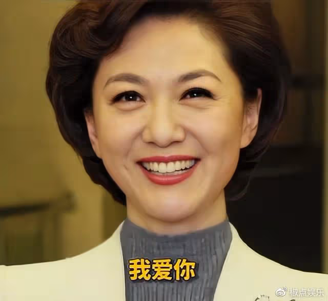央視主持人海霞,老公原來是大名鼎鼎的他,女兒顏值比媽還高