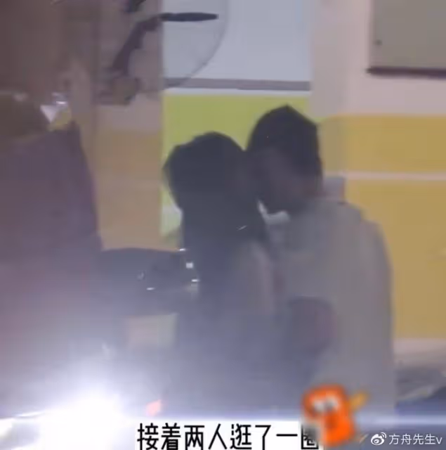新戀情!黃曉明摸女友臀部帶她回家,女方身份疑曝光曾與baby合影