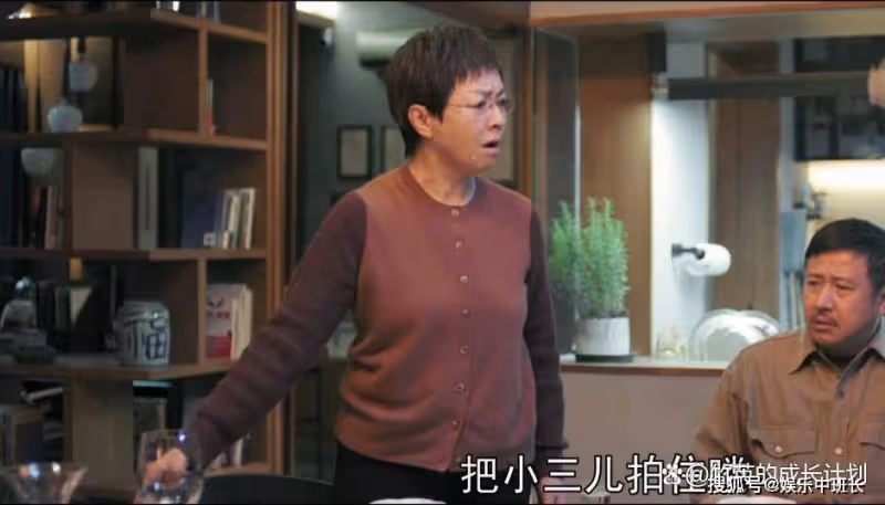 《熟年》不要罵倪偉強了,他堅持離婚是有苦衷的,第一集早已暗示