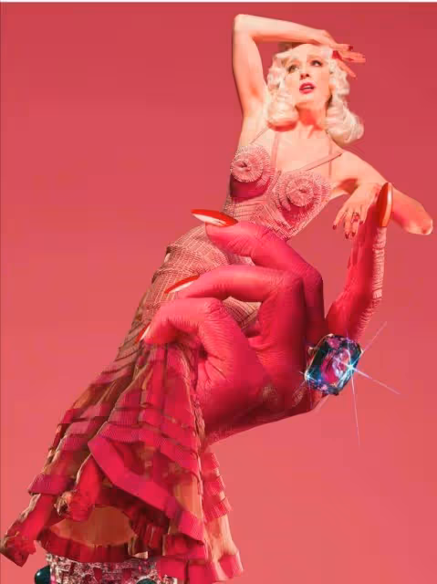 時尚舞娘蒂塔·萬提斯 (Dita Von Teese)的時尚大片