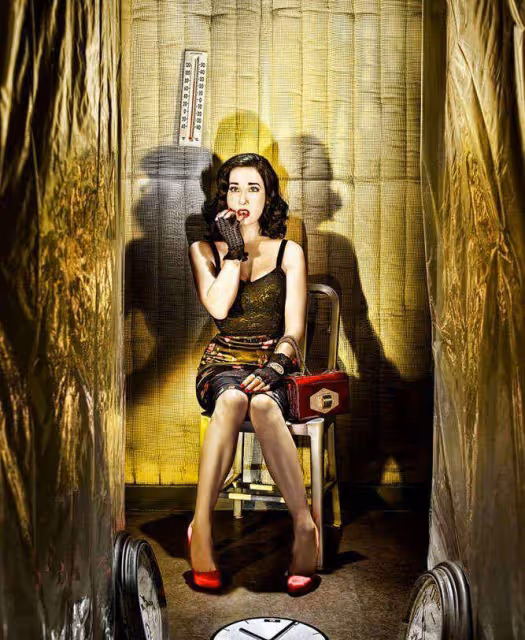 時尚舞娘蒂塔·萬提斯 (Dita Von Teese)的時尚大片