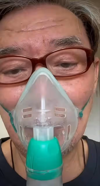 李立群病情未好轉,已經在醫院帶上呼吸機,醫院再次組織專家會診