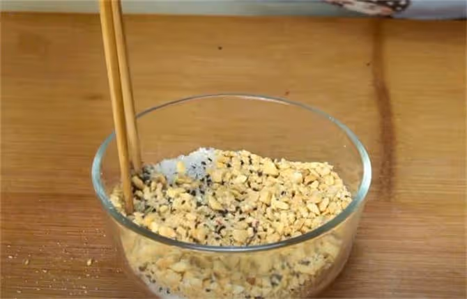 外面賣10塊錢半斤的糍粑,教你懶人做法,3分鐘出鍋,太解饞了