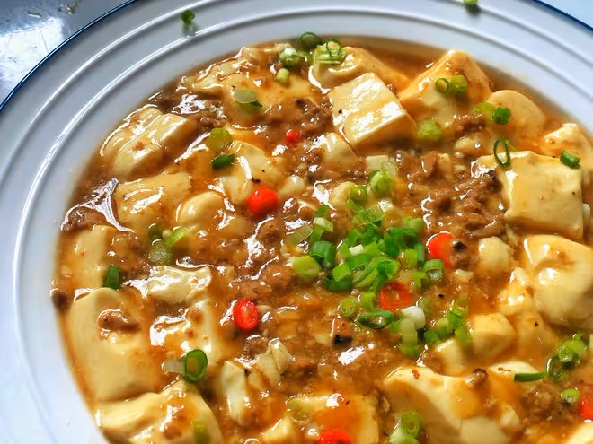 肉末嫩豆腐｜嫩滑口感爽口！這道快手菜超級下飯！！（減脂少油版）