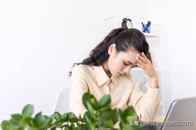 侄女高三住我家,大學有了男友突然不理我,坐月子的時候想起了我