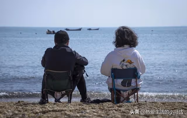 照顧丁克叔叔12年,待他如至親,他去世後留下一封遺囑,讓我心寒