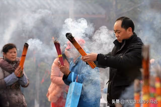 照顧丁克叔叔12年,待他如至親,他去世後留下一封遺囑,讓我心寒