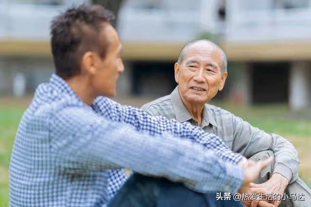 照顧丁克叔叔12年,待他如至親,他去世後留下一封遺囑,讓我心寒