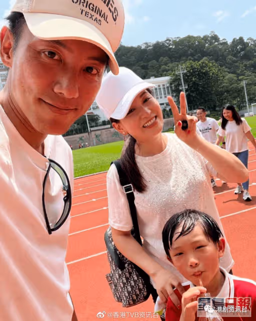 收老婆相暗示欲追第四胎？TVB當紅男星苦呻陷經濟危機