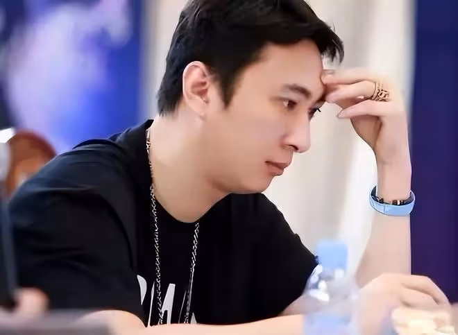 這一次,和5位美女酒店狂歡,王思聰真的累了!
