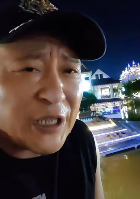 二人轉演員趙四被抓，哭訴請求不要通報，因沒買門票翻牆進景區