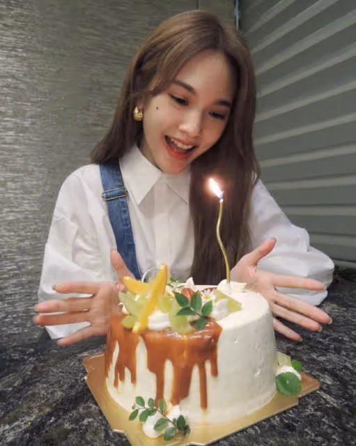 李榮浩連續9年卡點為嬌妻慶生,楊丞琳害羞回應,結婚四年甜如蜜