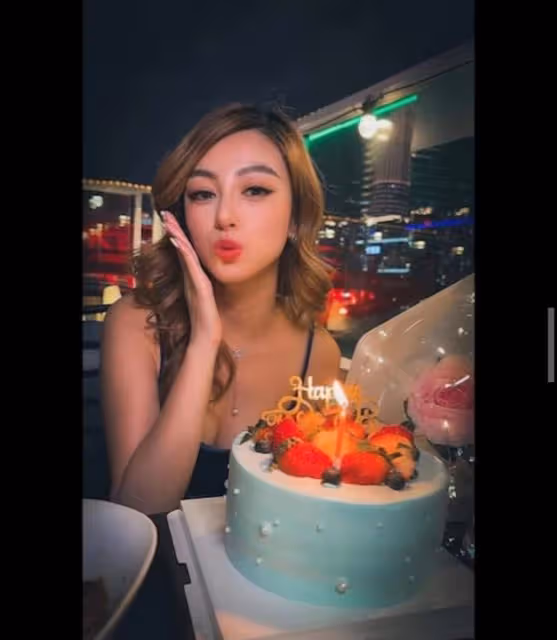 罕出席港姐派對！港姐亞軍多次傳出姐妹不和傳聞，自入行是非不斷