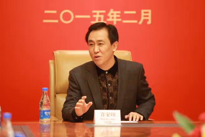 兩個跨界造車的大佬,賈躍亭可能要翻身了,可是許家印卻越來越難