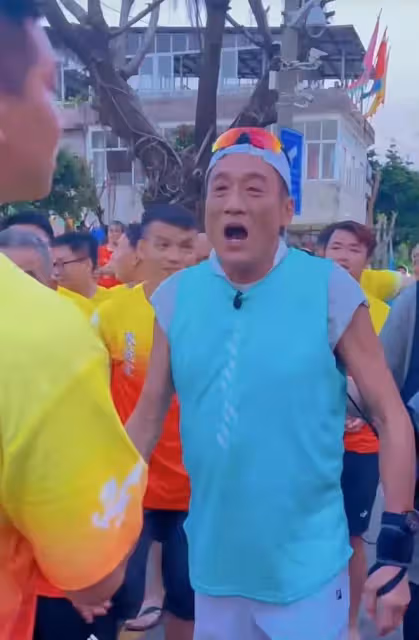 梁家輝:為賽龍舟活動擂鼓,此前在片場與粉絲接觸,細節讓人淚目