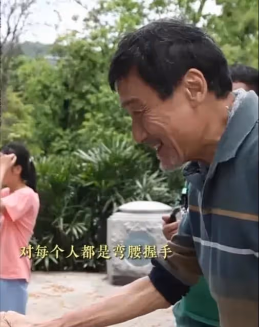 梁家輝:為賽龍舟活動擂鼓,此前在片場與粉絲接觸,細節讓人淚目