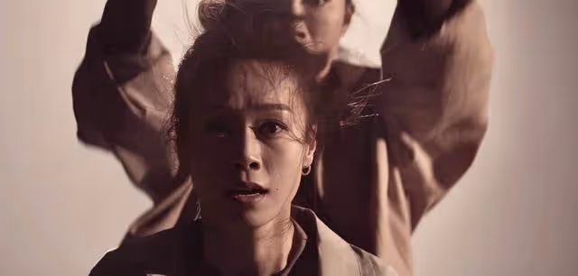 香港知名女星低調復出,突然發布全新單曲,借歌詞賣慘遭網友抵制