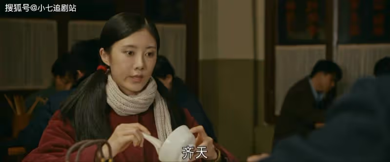 《夢中的那片海》肖春生永遠也不知道,佟曉梅放棄名額的真實原因