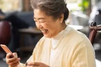 兒媳婦要保管90萬賣房款,我拒絕,兒媳婦誤發的微信讓我當場崩潰