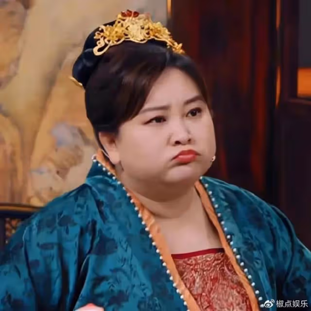 賈玲暴瘦50斤脫胎換骨，漂亮到認不出，我卻一點都笑不出來……