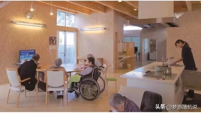兒子媳婦一直很孝順!80歲老伴摔倒「靠插管維生」媳婦堅持救 有天聽到她講電話「隔天我拔了老伴呼吸器」
