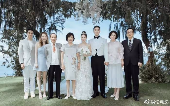 賭王三房破冰?陳婉珍成立粵劇團,二房子女現身祝賀,四太送花籃