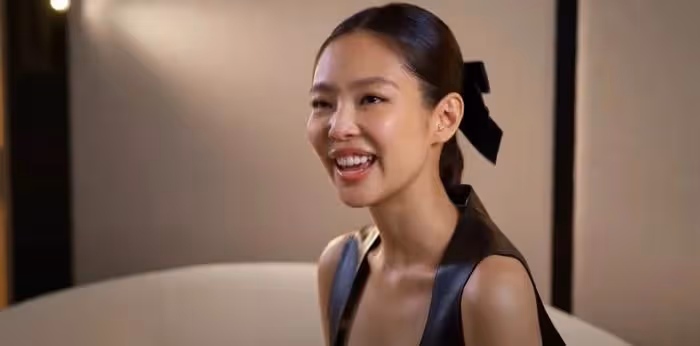 Jennie舞蹈引發爭議,完全就是19禁級別?韓網友:真的看不下去了
