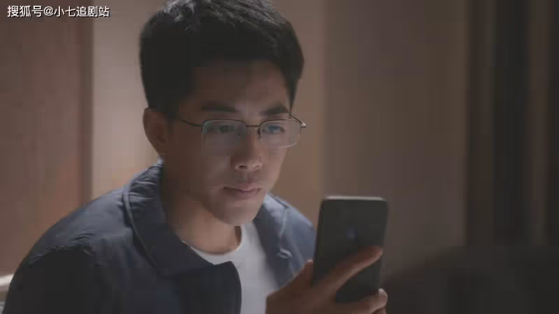 《後浪》圓滿收官,趙力權成功洗白,仍有一個謎題尚未解開