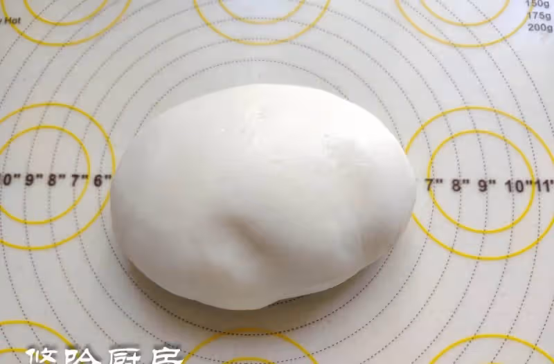 香軟、綿密、不甜膩!3.0版芋泥麻薯蛋黃酥,我一口氣吃了三個~