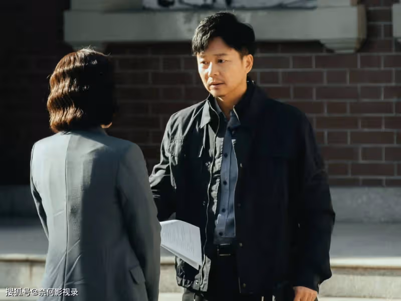 播2集,拿下飆升榜第一!不愧是大家盼了3年的都市大劇